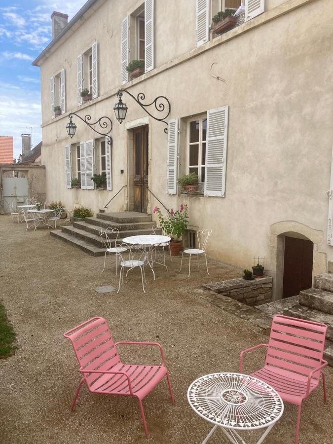 La Buffonnerie Bed & Breakfast Moutiers-Saint-Jean Bagian luar foto