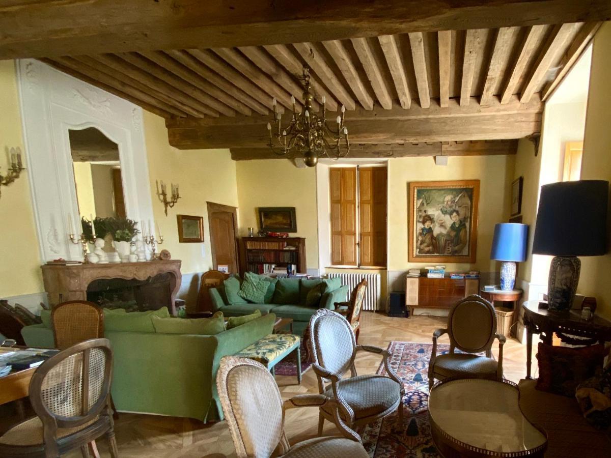 La Buffonnerie Bed & Breakfast Moutiers-Saint-Jean Bagian luar foto